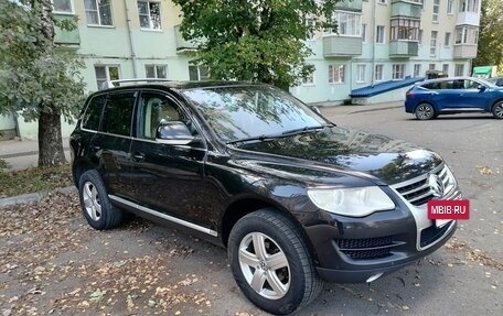 Volkswagen Touareg III, 2008 год, 880 000 рублей, 2 фотография