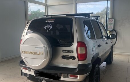 Chevrolet Niva I рестайлинг, 2004 год, 265 000 рублей, 3 фотография