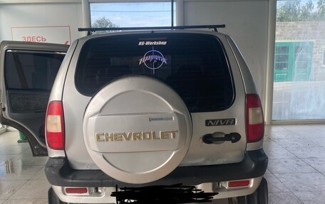 Chevrolet Niva I рестайлинг, 2004 год, 265 000 рублей, 4 фотография