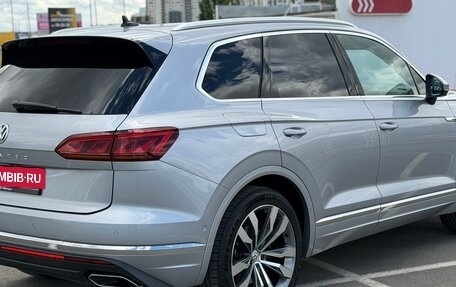Volkswagen Touareg III, 2019 год, 3 799 999 рублей, 6 фотография