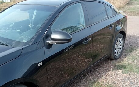 Chevrolet Cruze II, 2011 год, 595 000 рублей, 3 фотография