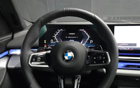 BMW 5 серия, 2025 год, 6 600 000 рублей, 9 фотография