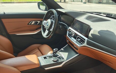 BMW 3 серия, 2019 год, 3 800 000 рублей, 7 фотография