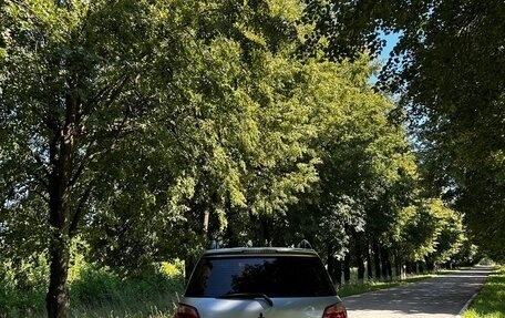 Mitsubishi Outlander III рестайлинг 3, 2006 год, 800 000 рублей, 7 фотография