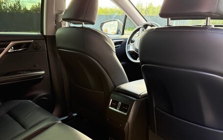 Lexus RX IV рестайлинг, 2022 год, 5 200 000 рублей, 20 фотография