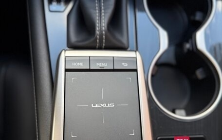 Lexus RX IV рестайлинг, 2022 год, 5 200 000 рублей, 17 фотография
