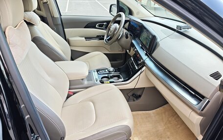 KIA Carnival, 2022 год, 5 500 000 рублей, 10 фотография