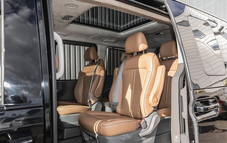 Hyundai Staria, 2022 год, 7 000 000 рублей, 18 фотография
