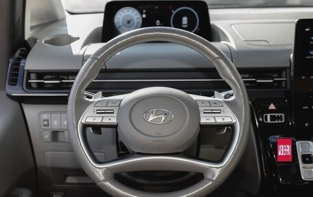 Hyundai Staria, 2022 год, 7 000 000 рублей, 9 фотография