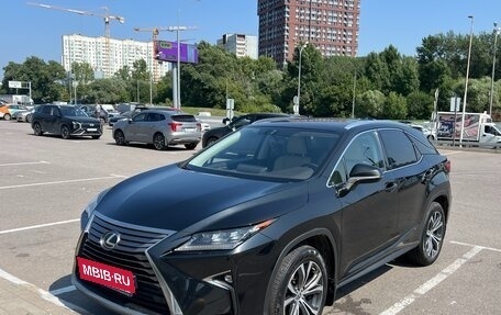 Lexus RX IV рестайлинг, 2019 год, 3 690 000 рублей, 4 фотография