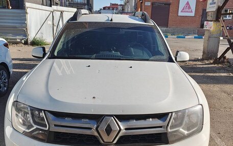 Renault Duster I рестайлинг, 2017 год, 750 000 рублей, 3 фотография