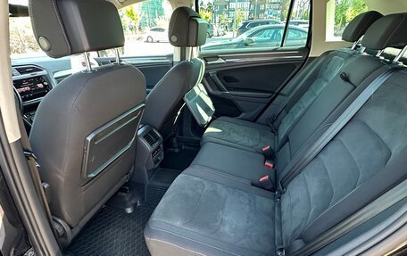 Volkswagen Tiguan II, 2017 год, 2 300 000 рублей, 14 фотография