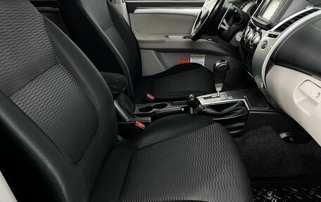 Mitsubishi Pajero Sport II рестайлинг, 2013 год, 1 450 000 рублей, 12 фотография