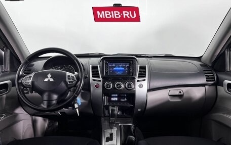 Mitsubishi Pajero Sport II рестайлинг, 2013 год, 1 450 000 рублей, 14 фотография