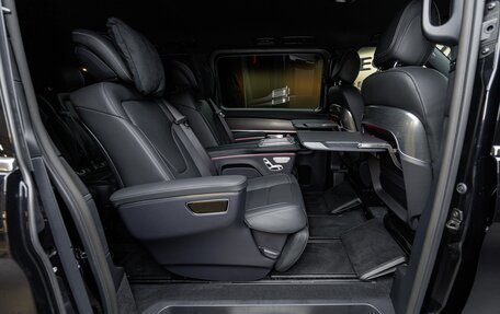 Mercedes-Benz V-Класс, 2026 год, 14 870 000 рублей, 32 фотография