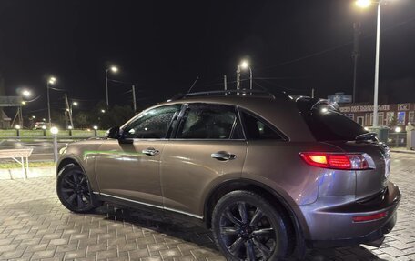Infiniti FX I, 2003 год, 550 000 рублей, 10 фотография