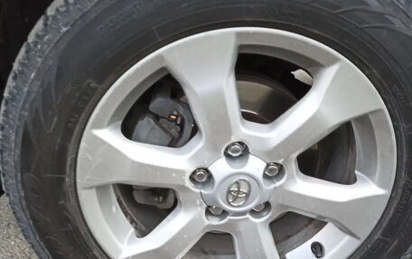 Toyota RAV4, 2010 год, 1 350 000 рублей, 7 фотография