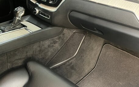 Volvo XC60 II, 2018 год, 320 000 рублей, 12 фотография