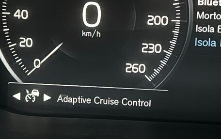 Volvo XC60 II, 2018 год, 320 000 рублей, 16 фотография