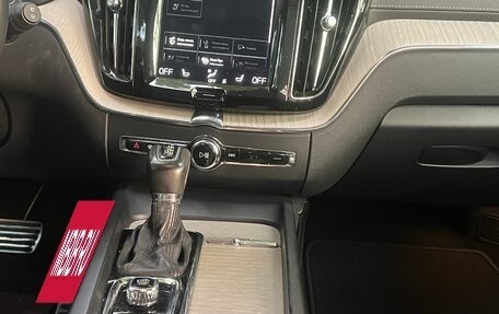 Volvo XC60 II, 2018 год, 320 000 рублей, 11 фотография