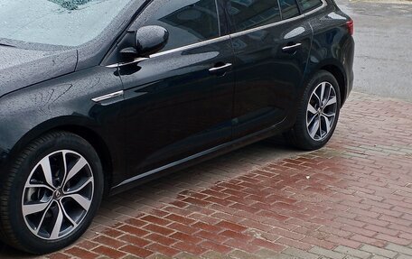 Renault Megane IV, 2018 год, 1 650 000 рублей, 2 фотография