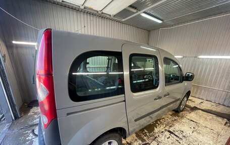 Renault Kangoo II рестайлинг, 2012 год, 550 000 рублей, 7 фотография
