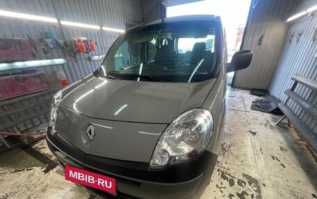 Renault Kangoo II рестайлинг, 2012 год, 550 000 рублей, 10 фотография