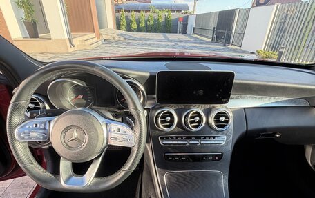 Mercedes-Benz C-Класс, 2018 год, 2 950 000 рублей, 19 фотография