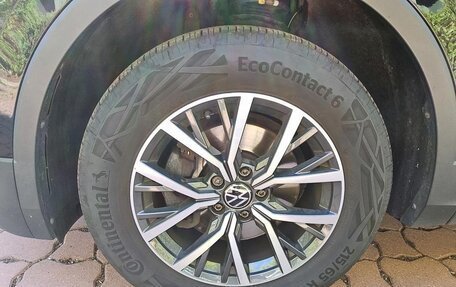Volkswagen Tiguan II, 2022 год, 2 775 000 рублей, 15 фотография