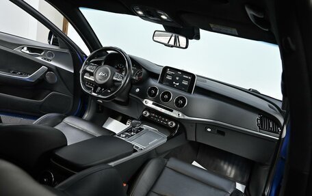 KIA Stinger I, 2018 год, 2 065 000 рублей, 5 фотография