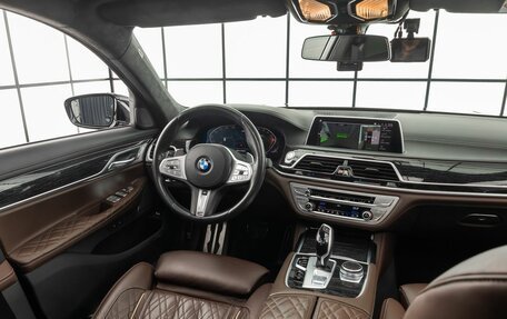 BMW 7 серия, 2021 год, 7 899 000 рублей, 10 фотография