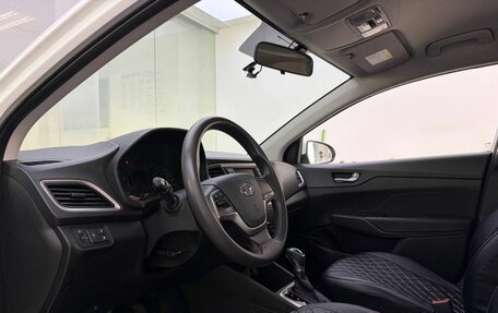 Hyundai Solaris II рестайлинг, 2018 год, 1 055 000 рублей, 20 фотография