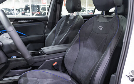 Volkswagen Tiguan, 2025 год, 4 890 000 рублей, 14 фотография