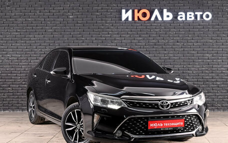 Toyota Camry, 2016 год, 2 200 000 рублей, 4 фотография