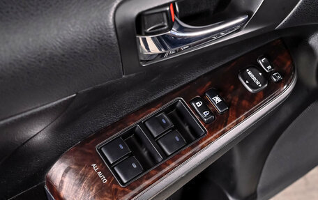 Toyota Camry, 2016 год, 2 200 000 рублей, 17 фотография