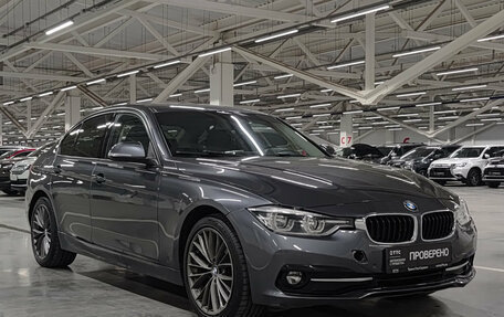 BMW 3 серия, 2017 год, 2 156 000 рублей, 3 фотография