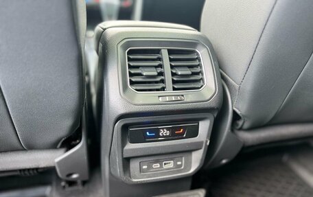 Volkswagen Tiguan II, 2023 год, 3 750 000 рублей, 18 фотография