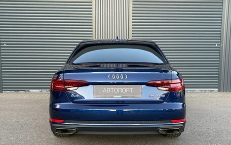 Audi A4, 2018 год, 1 890 000 рублей, 7 фотография