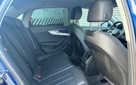Audi A4, 2018 год, 1 890 000 рублей, 20 фотография