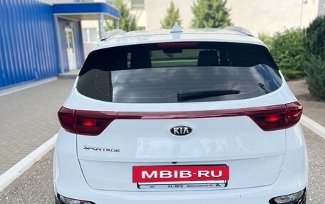 KIA Sportage IV рестайлинг, 2020 год, 2 490 000 рублей, 4 фотография