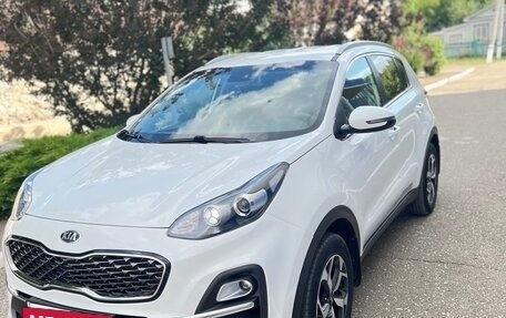 KIA Sportage IV рестайлинг, 2020 год, 2 490 000 рублей, 5 фотография