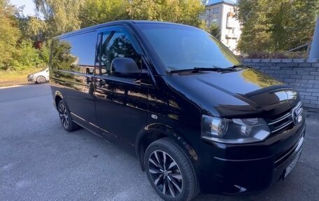 Volkswagen Multivan T5, 2011 год, 2 050 000 рублей, 3 фотография