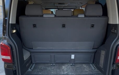Volkswagen Multivan T5, 2011 год, 2 050 000 рублей, 6 фотография