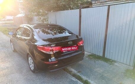 KIA Rio III рестайлинг, 2015 год, 1 100 000 рублей, 3 фотография