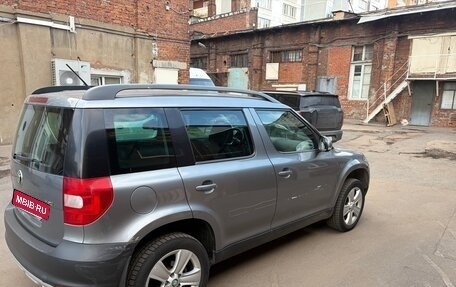 Skoda Yeti I рестайлинг, 2011 год, 500 000 рублей, 3 фотография