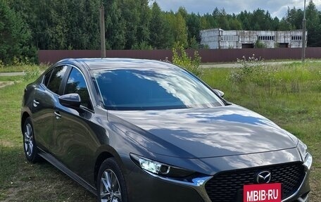Mazda 3, 2020 год, 2 200 000 рублей, 2 фотография