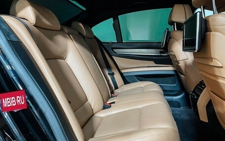 BMW 7 серия, 2013 год, 2 709 000 рублей, 14 фотография