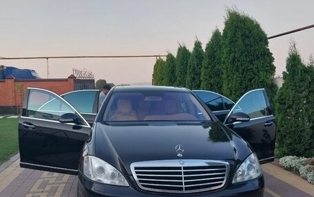 Mercedes-Benz S-Класс, 2008 год, 1 750 000 рублей, 2 фотография