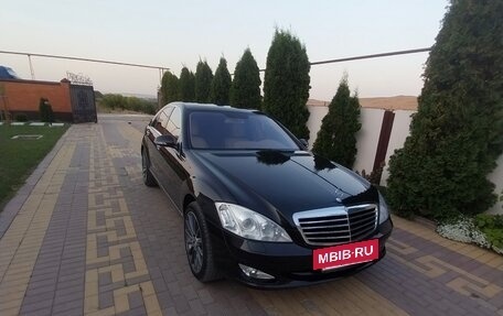 Mercedes-Benz S-Класс, 2008 год, 1 750 000 рублей, 3 фотография