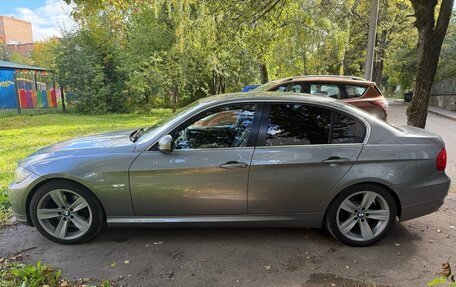 BMW 3 серия, 2009 год, 1 000 000 рублей, 2 фотография